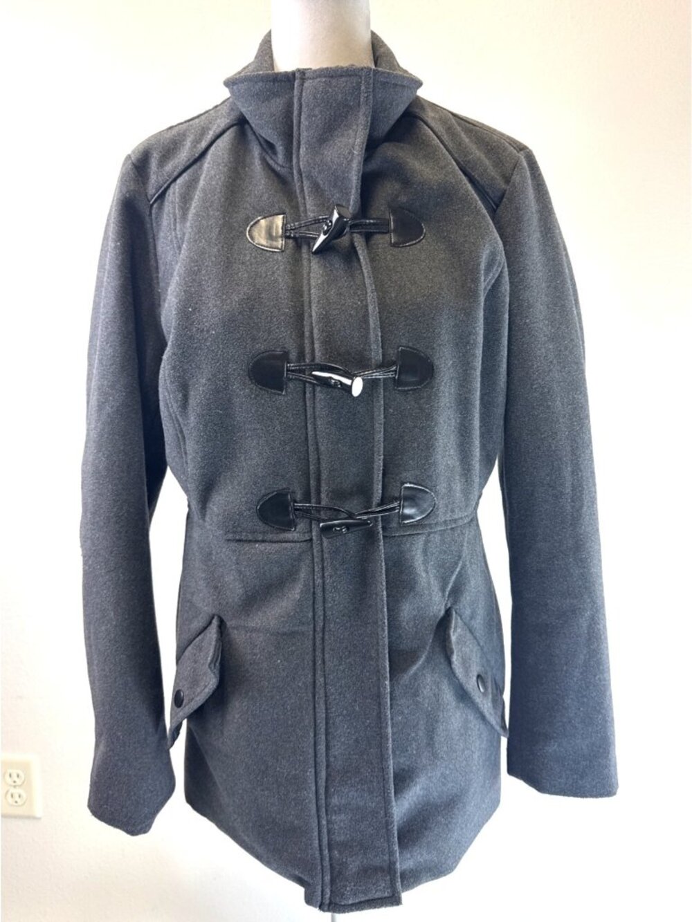 Rampage Women's Winter Toggle Gray Mid-Length Coat Size M Peasant